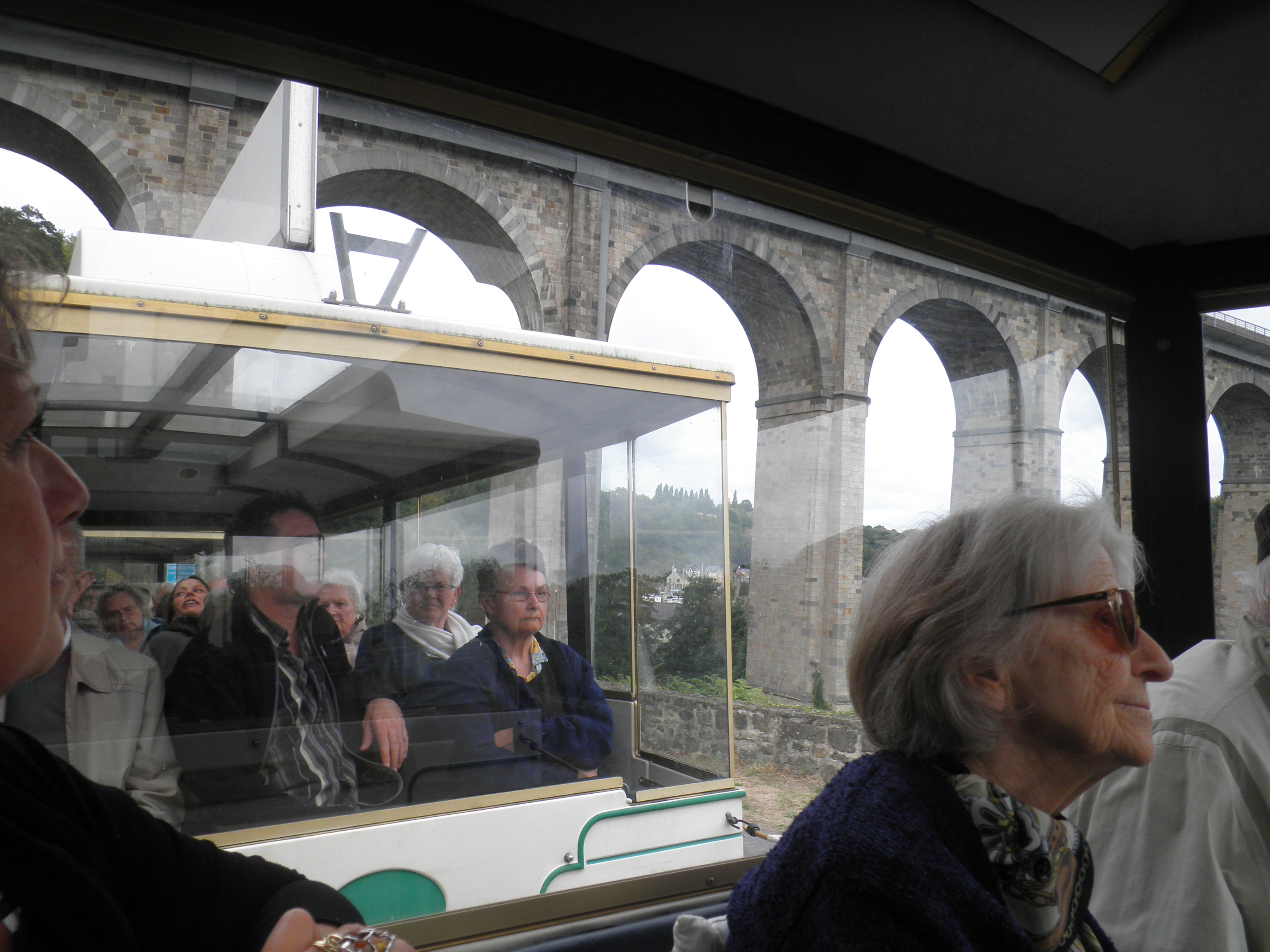 Le Petit Train Touristique De Dinan